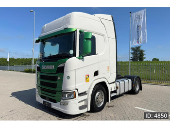 شاحنة جرار SCANIA R 450