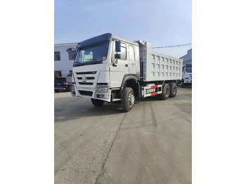 شاحنة SINOTRUK HOWO