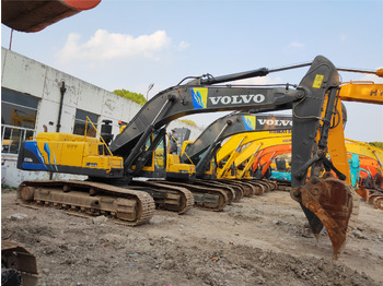 حفارة VOLVO EC360
