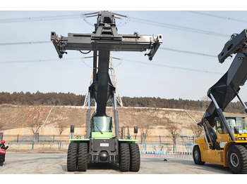 رافعات حاويات XCMG