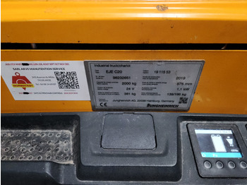 معدات الرفع منخفض المستوى JUNGHEINRICH EJE