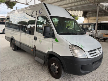 سياحية حافلة IVECO Daily