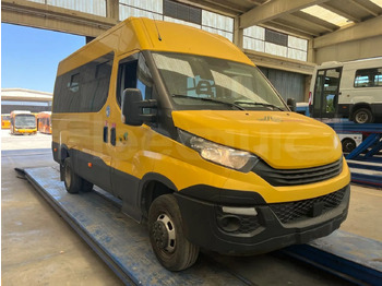 حافلة مدرسية IVECO Daily
