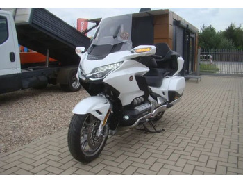 دراجة بخارية HONDA