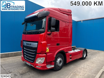 شاحنة جرار DAF XF 530