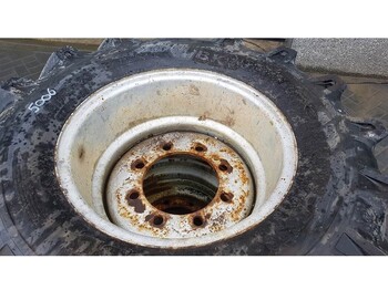 الإطارات والجنوط - آلات البناء BKT 405/70-20 (16/70-20) - Tyre/Reifen/Band: صور 2