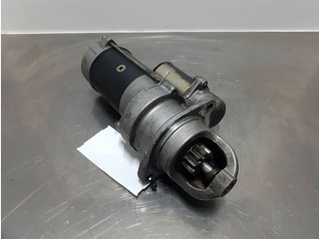 المحرك PERKINS