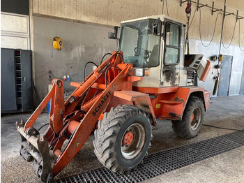 اللودر بعجل SCHAEFF