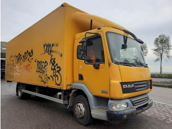 بصندوق مغلق شاحنة DAF LF45.250: صور 3