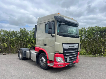 شاحنة جرار DAF XF 450