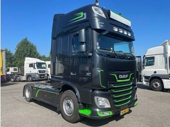 شاحنة جرار DAF XF 510