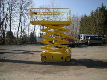 مصاعد الازدهار محمولة على شاحنة Genie GS 3246, Scherenarbeitsbühne Genie 11,9 m: صور 5