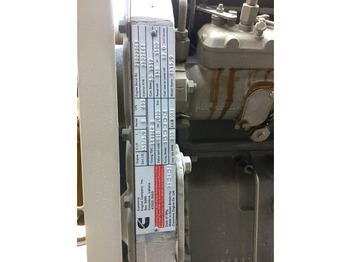 مجموعة المولدات CUMMINS