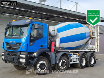 شاحنة خلاطة خرسانة LIEBHERR