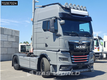 شاحنة جرار MAN TGX 18.520 4X2 Individual Lion S! GX Retarder Full-Air 2x Tanks Navi LED ACC Euro 6: صور 3