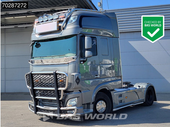 شاحنة جرار DAF XF 530