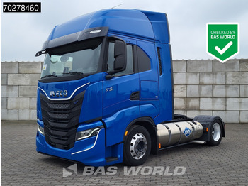 شاحنة جرار IVECO S-WAY