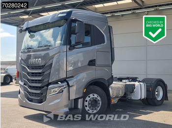 شاحنة جرار IVECO S-WAY