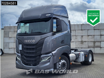 شاحنة جرار IVECO S-WAY