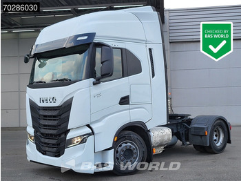 شاحنة جرار IVECO S-WAY