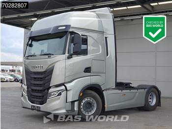 شاحنة جرار IVECO S-WAY