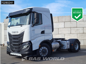شاحنة جرار IVECO X-WAY