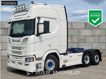 شاحنة جرار SCANIA R 580