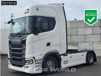 شاحنة جرار SCANIA S
