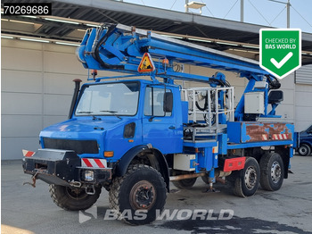شاحنة كرين UNIMOG