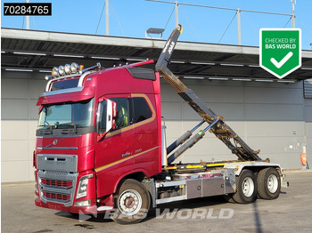شاحنة ذات الخطاف VOLVO FH16 700