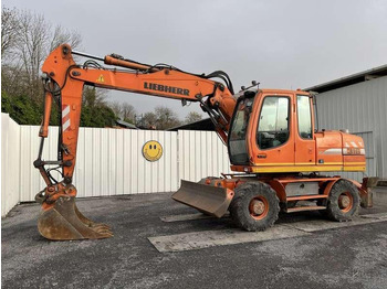 حفارة على عجلات LIEBHERR A 316