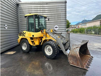 اللودر بعجل VOLVO L30