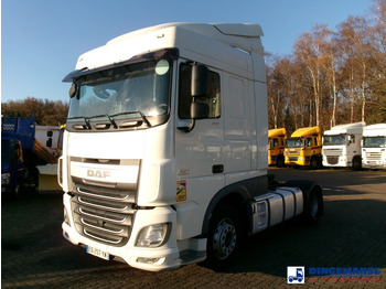 شاحنة جرار DAF XF 460