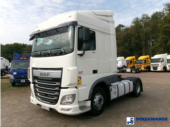 شاحنة جرار DAF XF 460
