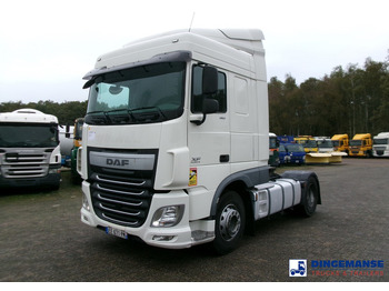 شاحنة جرار DAF XF 460