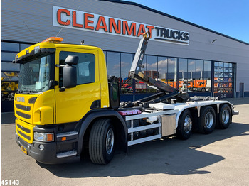 شاحنة ذات الخطاف SCANIA P 450