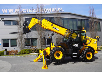 رافعة تلسكوبية JCB