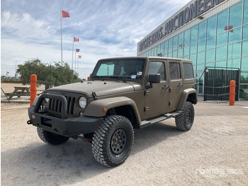 سيارة دفع رباعي JEEP