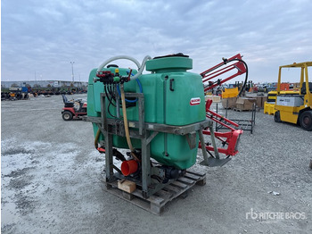 آلة الرش المعلقة