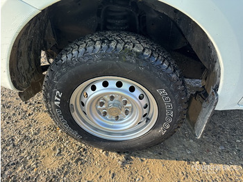 شاحنة البيك أب 2018 Mitsubishi L200 Extended Cab 2.4 DI-D CLUB CAB ... Pickup: صور 4