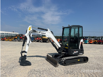 حفارة مصغرة BOBCAT E27