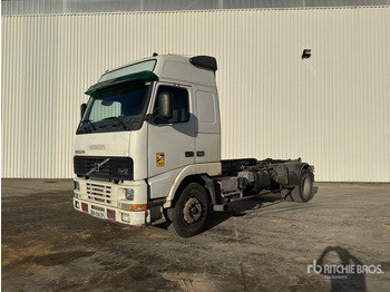 شاحنة ذات الخطاف VOLVO FH12 380