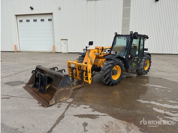 رافعة تلسكوبية JCB