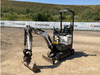 حفارة مصغرة BOBCAT E10