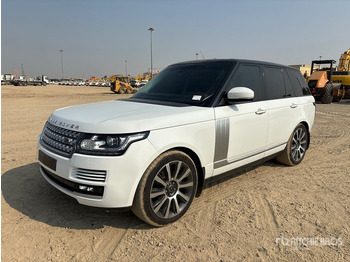 سيارة دفع رباعي LAND ROVER