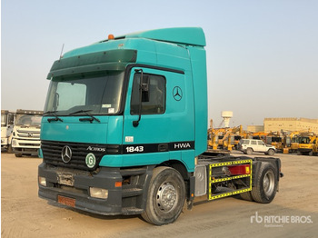 شاحنة جرار MERCEDES-BENZ Actros 1843