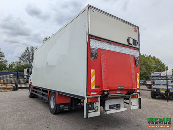 DAF CF85.410 4x2 Spacecab Euro5 - Geïsoleerde bak 7.6m - Laadklep 1500kg - Reservewiel إيجار DAF CF85.410 4x2 Spacecab Euro5 - Geïsoleerde bak 7.6m - Laadklep 1500kg - Reservewiel: صور 3