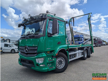 شاحنات قابلة للفك شاحنة MERCEDES-BENZ Antos 2546