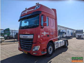 شاحنة جرار DAF XF 460
