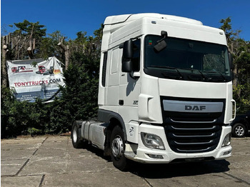 شاحنة جرار DAF XF 460